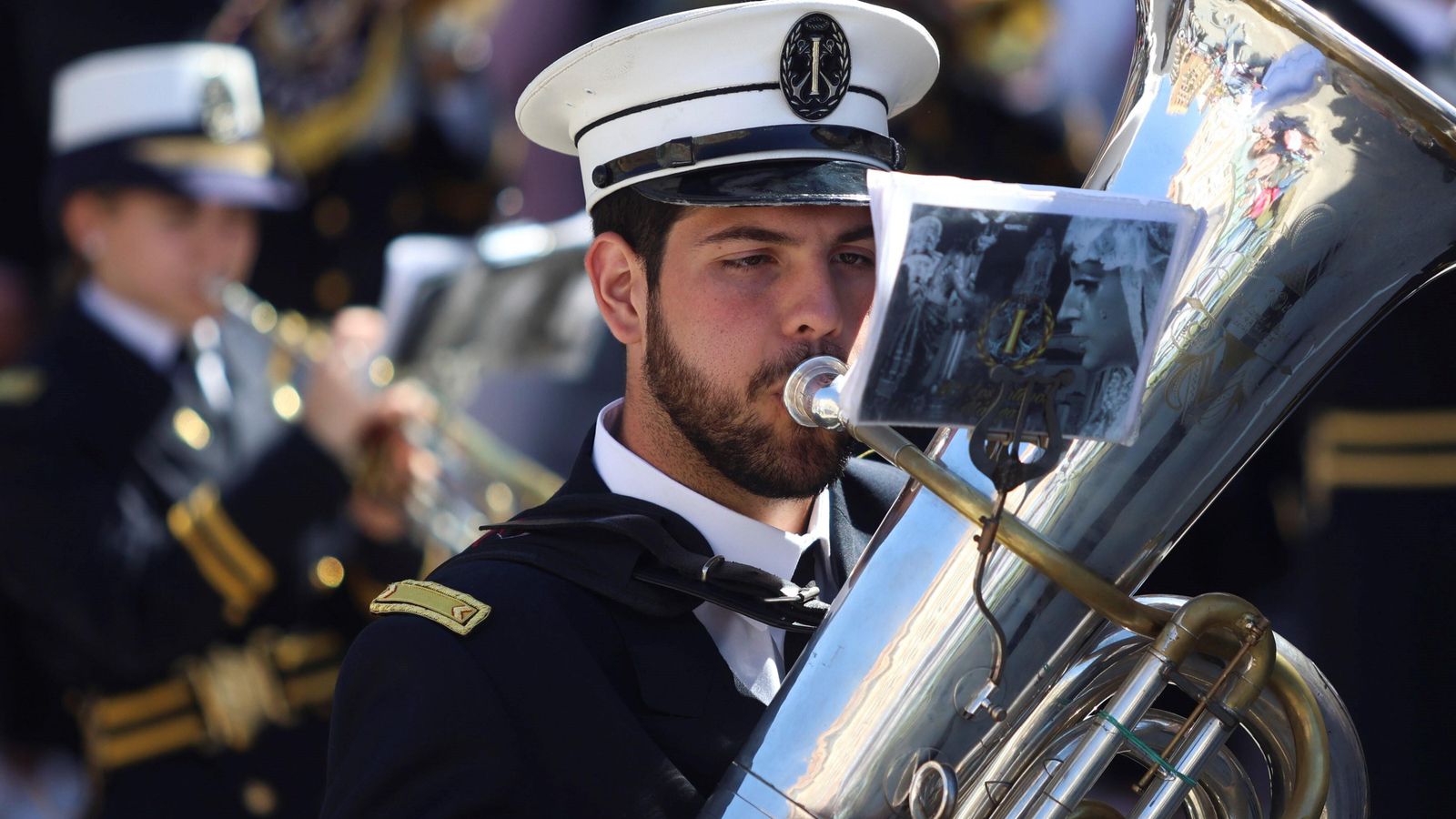 Músico en la procesión de la Mediadora el Miércoles Santo Músico en la procesión de la Mediadora el Miércoles Santo