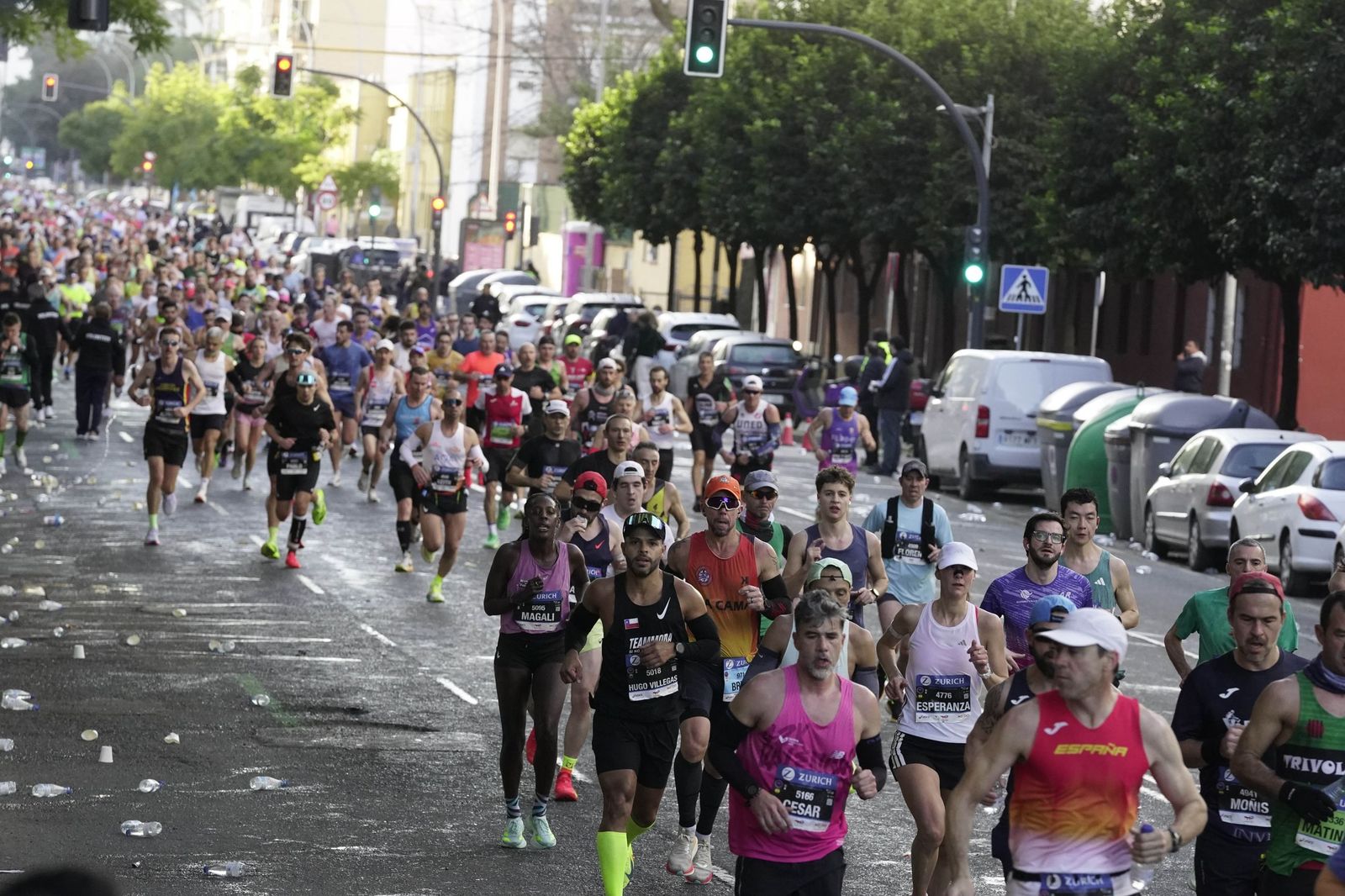 el Zurich Maratón de Sevilla 2026 por Lopez de Gomara, galería 1