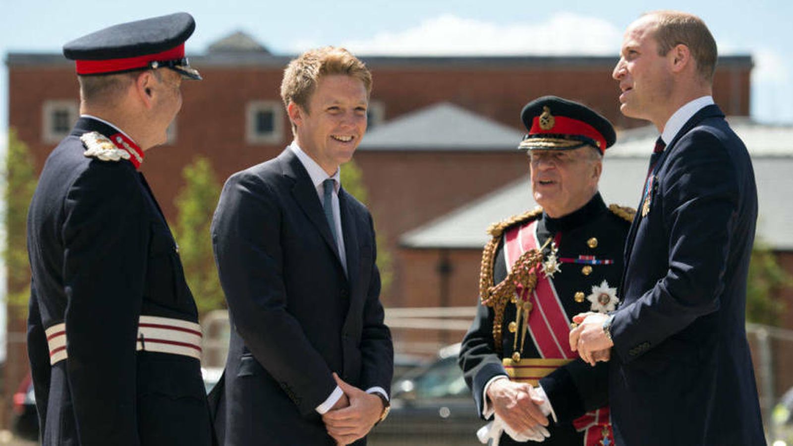 El duque, con Guillermo de Camdridge, al que le une una estrecha amistad desde niños.