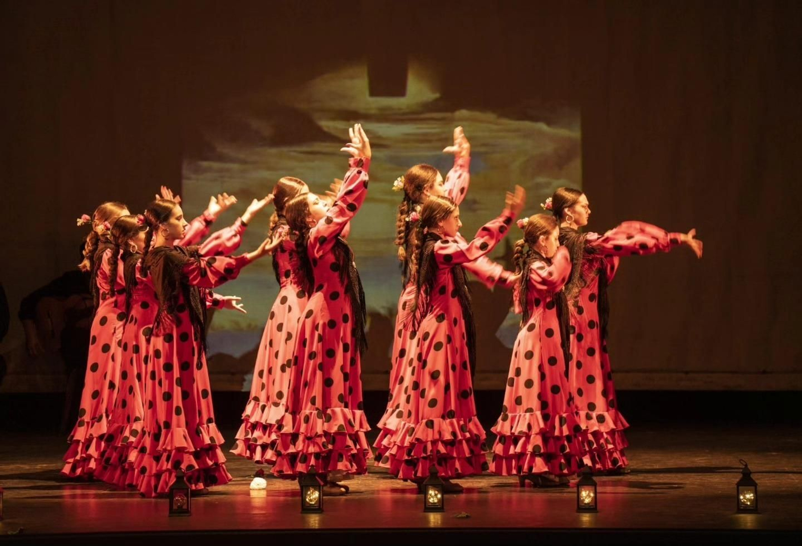 Espectáculo flamenco de Arte Danza Adra
