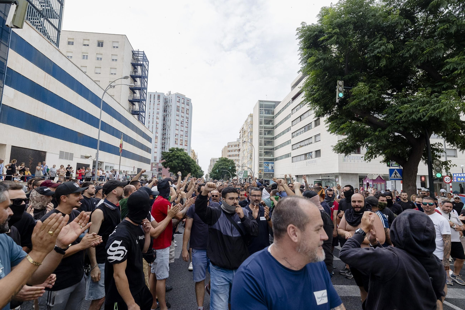 Imágenes del segundo día de huelga de los trabajadores del sector del metal en Cádiz