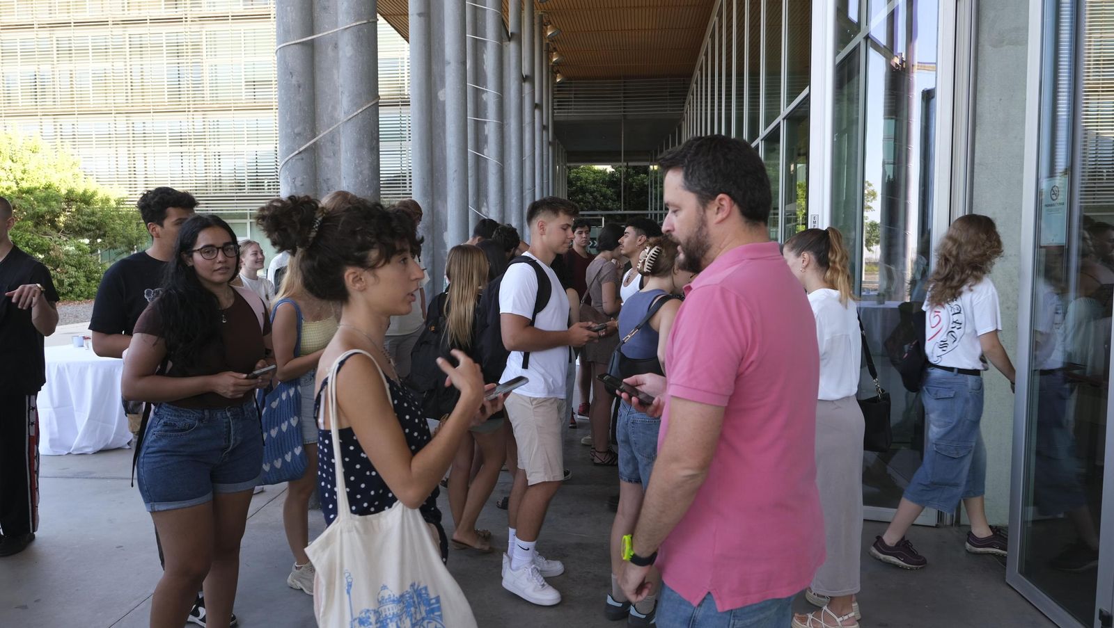 Recepción a los estudiantes extranjeros en la Universidad de Almería-UAL, en imágenes