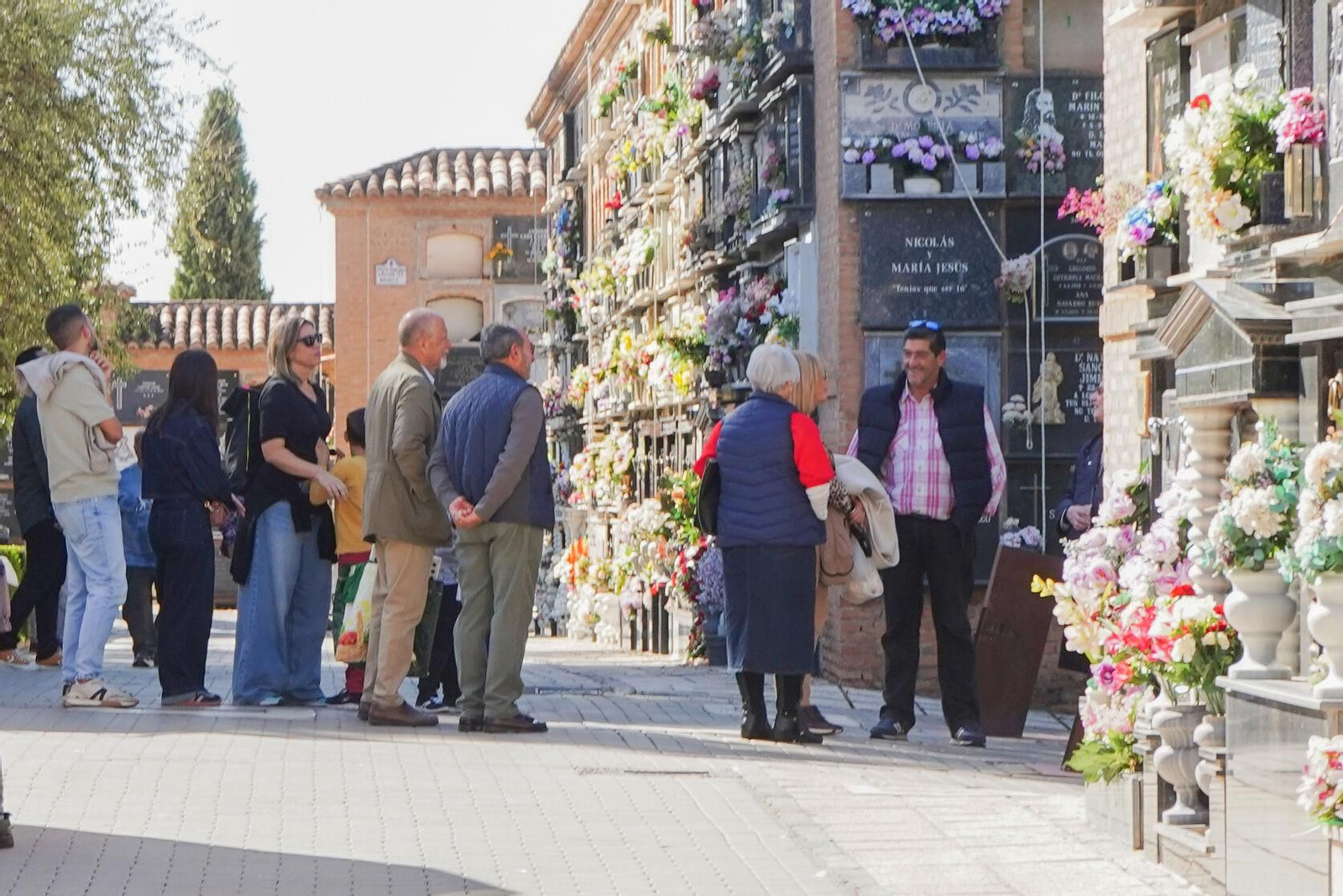 Imagen de archivo de la celebración del Día de Todos los Santos de 2024 en el cementerio de San José de Granada