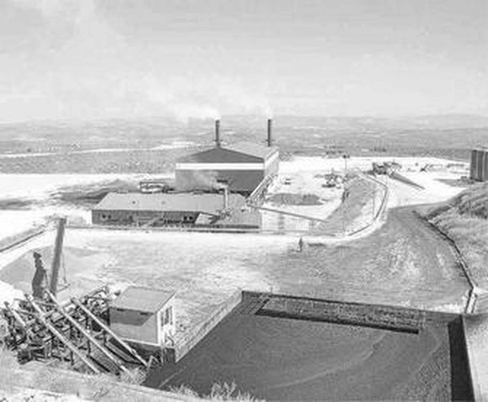 Instalaciones de la planta de Biomasa Santamaría, en Lucena.