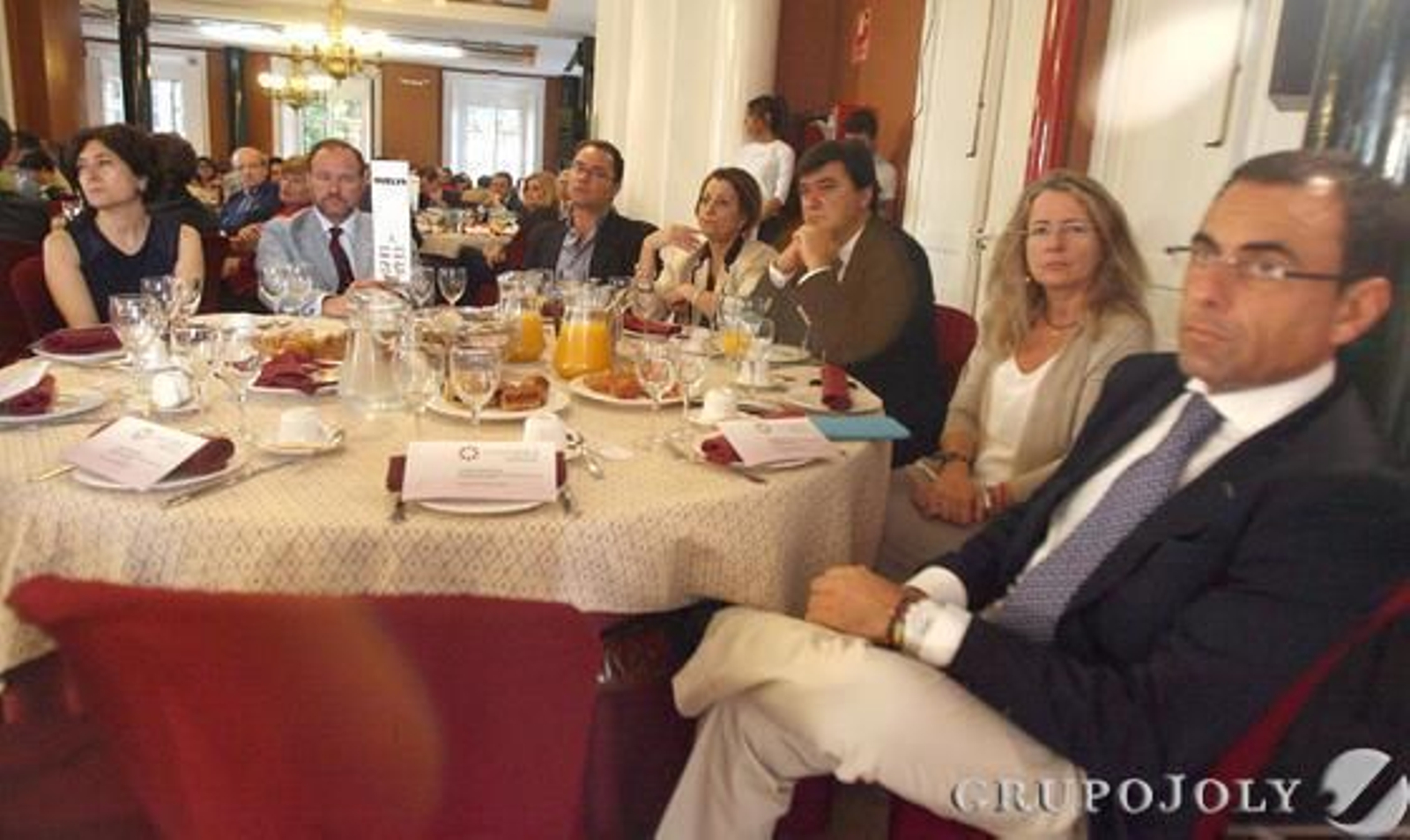 María Villaverde, José Luis García-Palacios, Francisco Javier Camacho, Dolores Muñoz, Gabriel Cruz, Adelaida Mellado y Ángel Sánchez.

Foto: Alberto Domínguez / Josué Correa