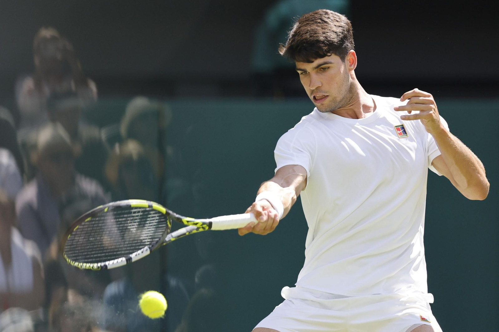 Las imágenes del debut de Alcaraz en Wimbledon y del resto de la jornada