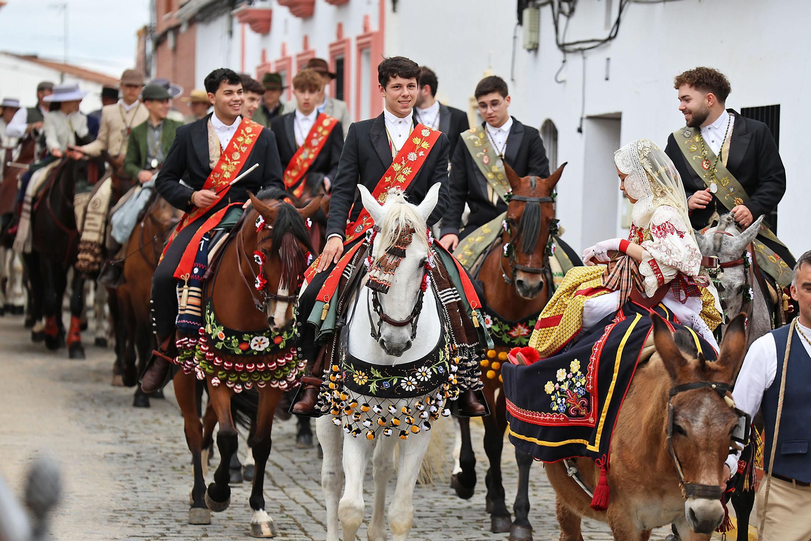 Las imágenes de la romería de San Benito Abad en el Cerro del Andévalo de Huelva