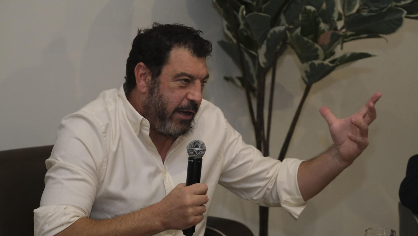 El Diario de los Libros con el escritor Santiago Díaz, en imágenes