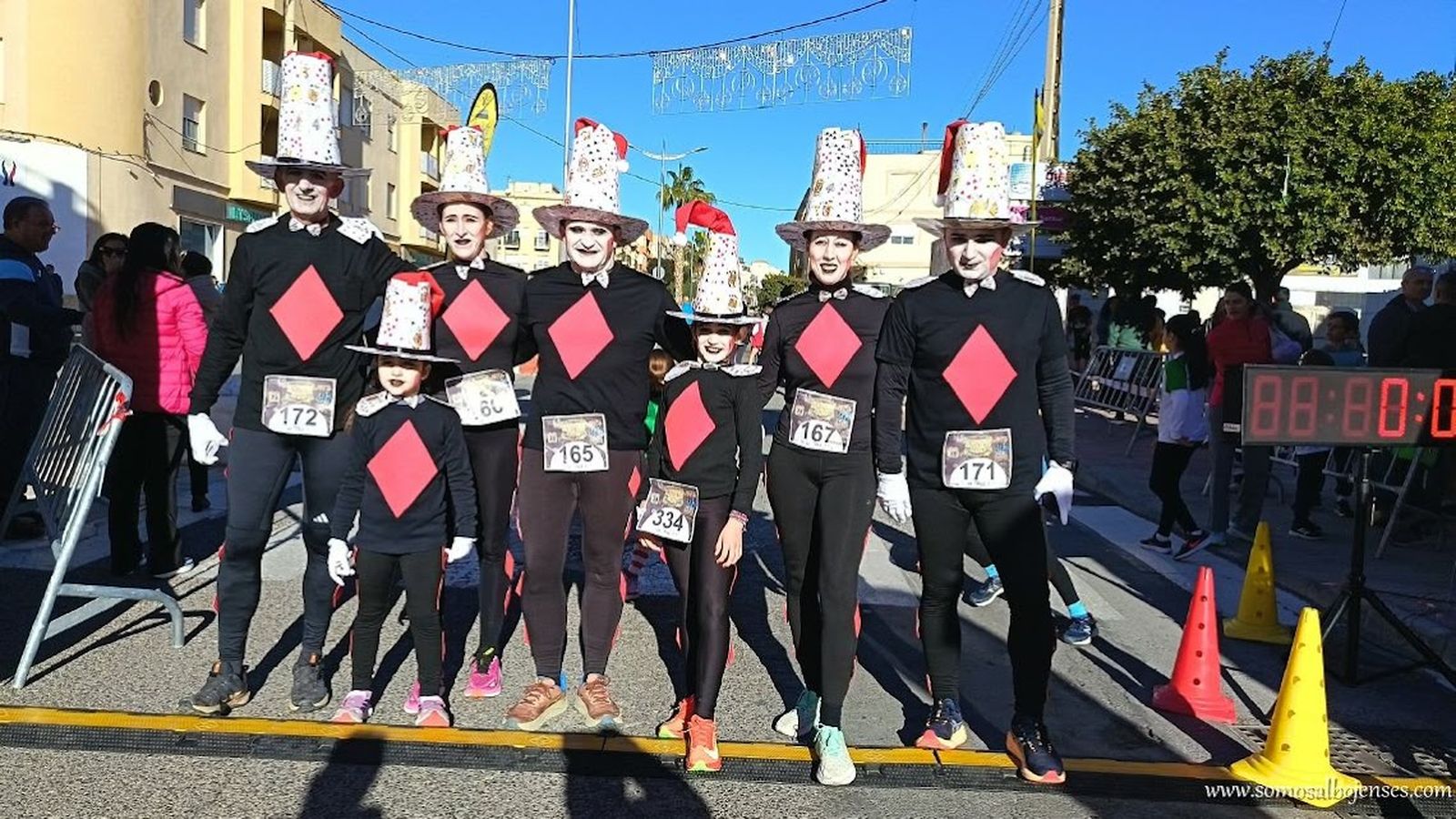 La San Silvestre albojense recoge 700 kilogramos de alimentos destinados a Cáritas