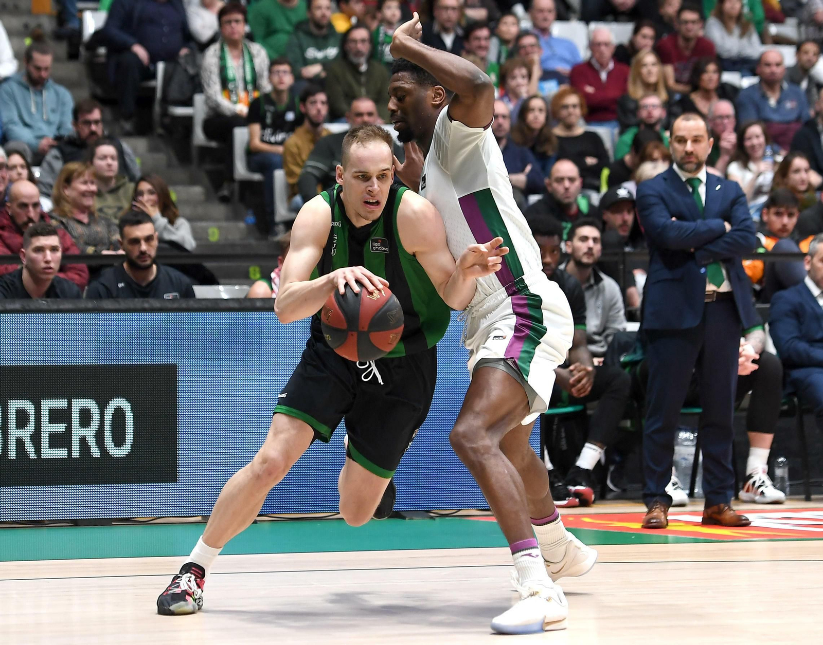 Las fotos del Unicaja-Joventut