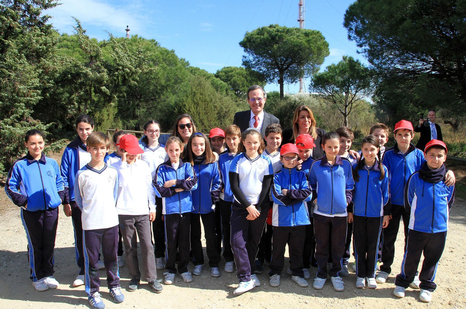La presidenta de la Junta de Andalucía, Susana Díaz, y el consejero delegado de Cepsa, Pedro Miró, inauguran el proyecto 'Optimización de Aromáticos' de Cepsa, en imágenes