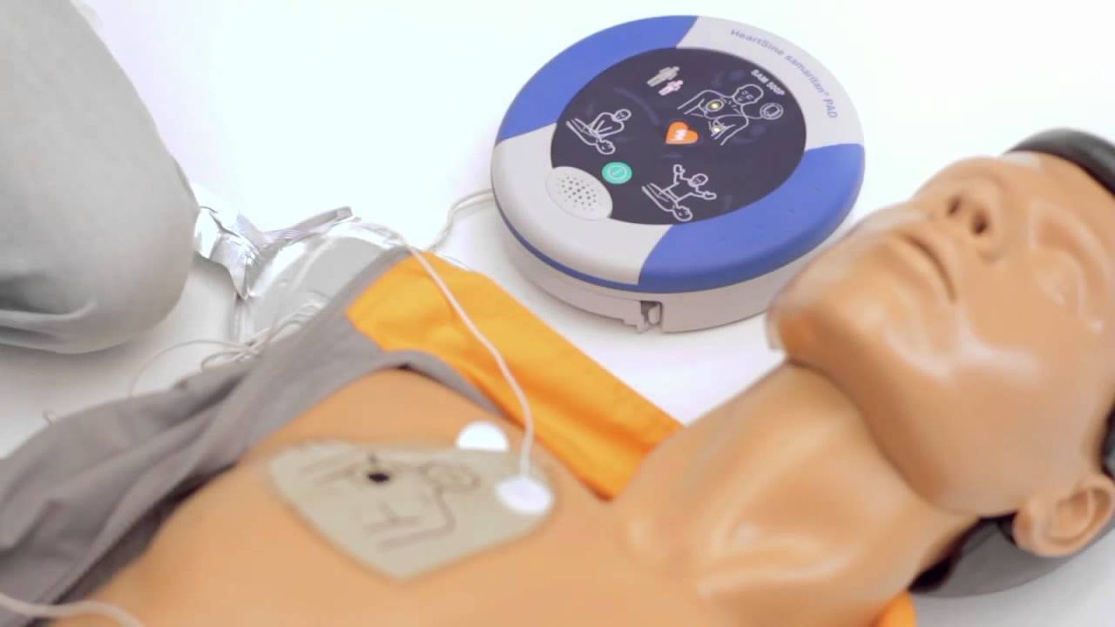 El desfibrilador con el que podría contar la niña