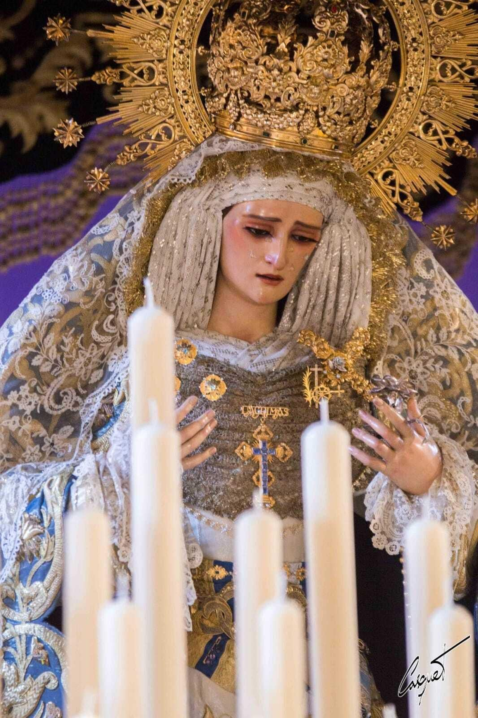 La Virgen de las Lágrimas en su palio