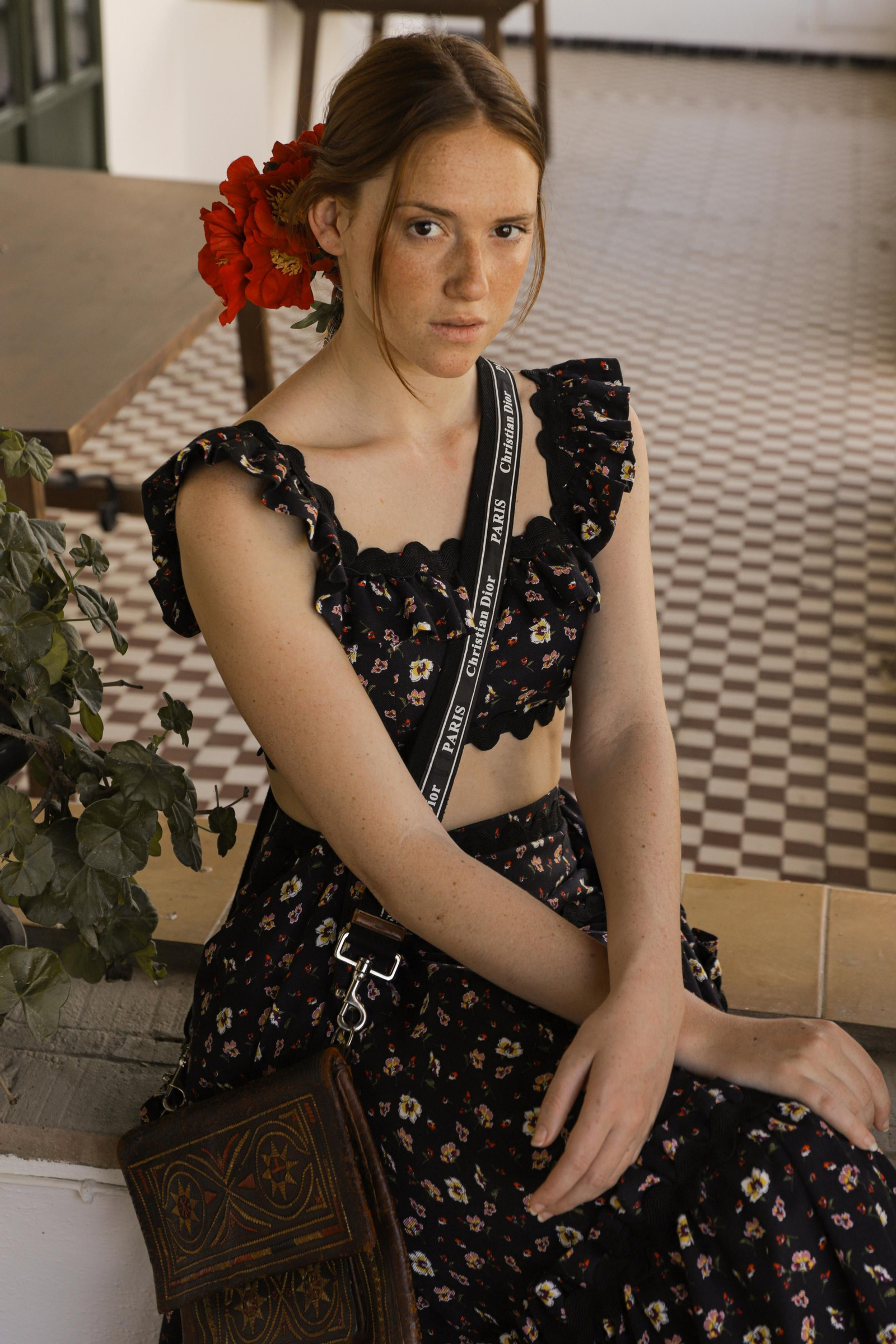 El Rocío 2023: Así es la nueva colección de moda flamenca de Gil Ortiz