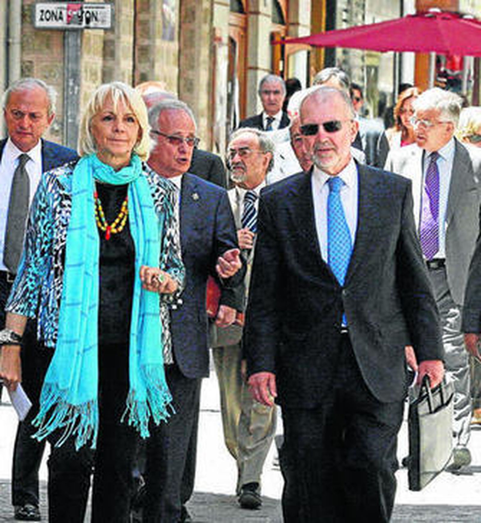 Teófila Martínez y Juan Antonio Xiol, tras el acto en el Oratorio.