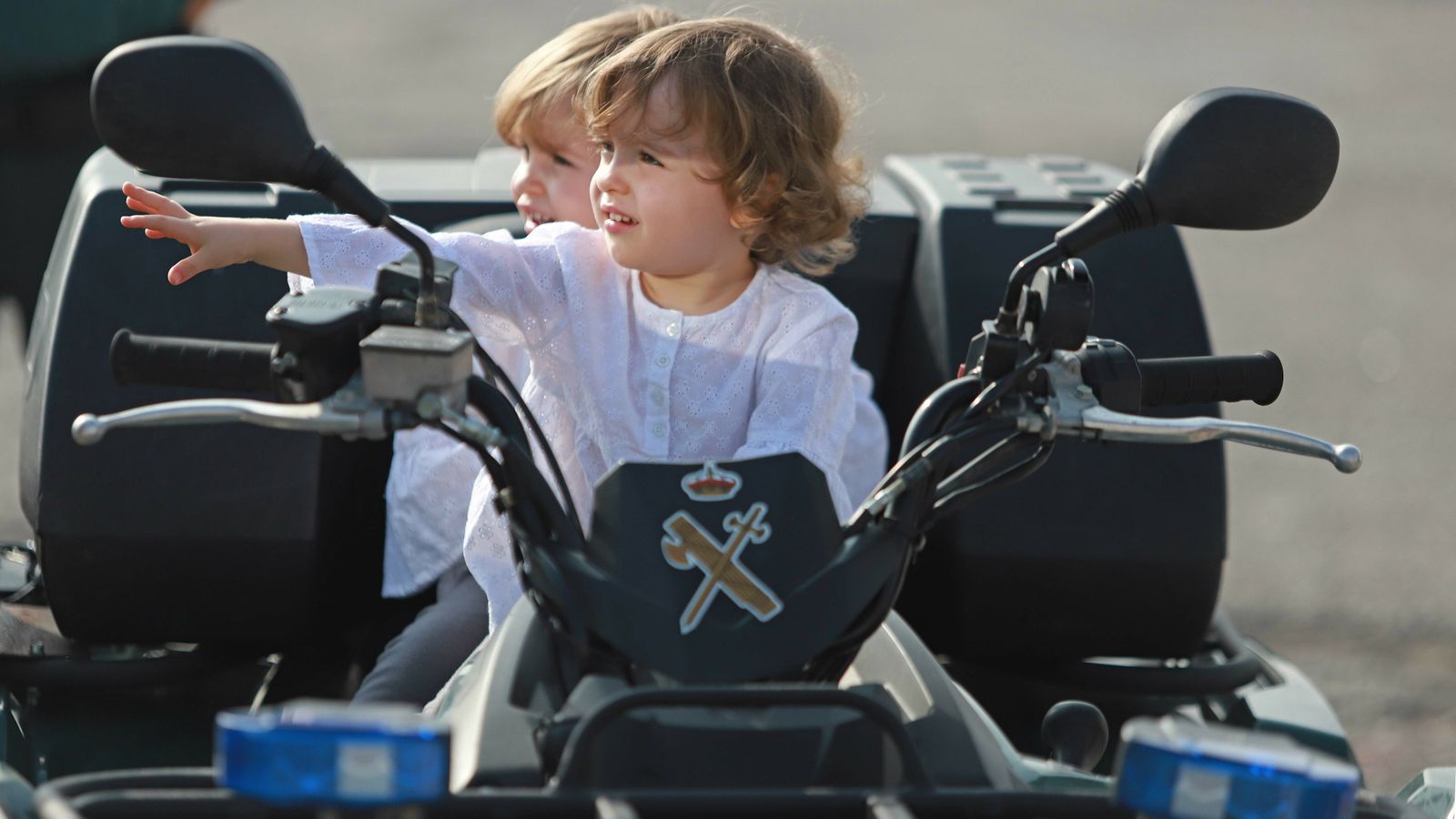 Exhibición de medios de la Guardia Civil en el Llano Amarillo