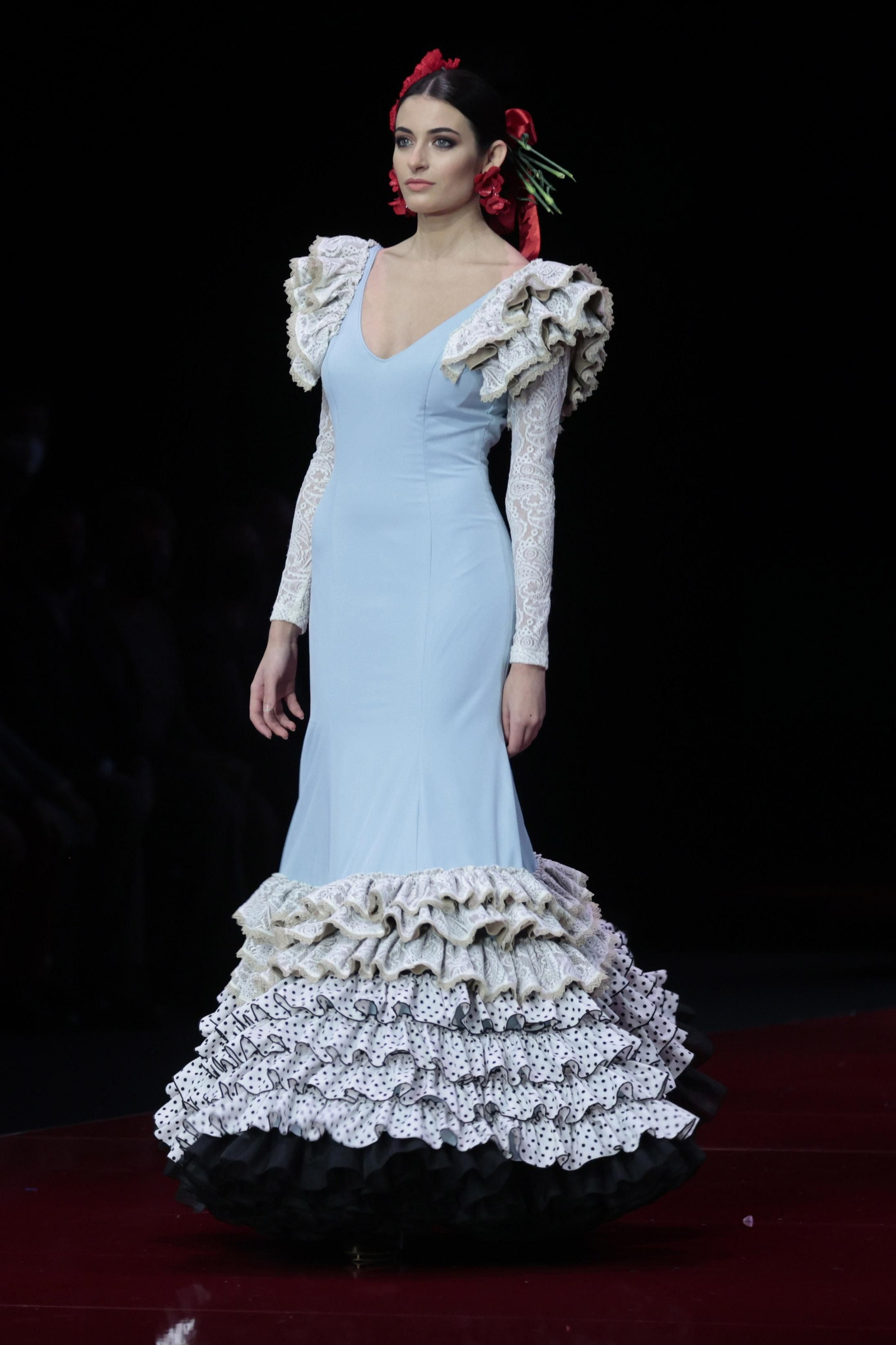 El desfile de Cristina Vázquez en SIMOF 2022, todas las fotos