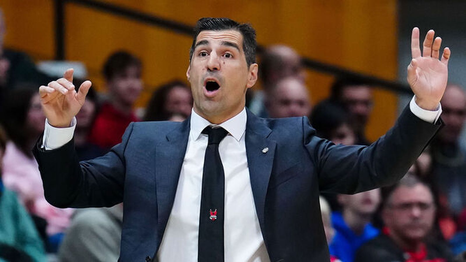 Pablo Pin en el partido de Badalona