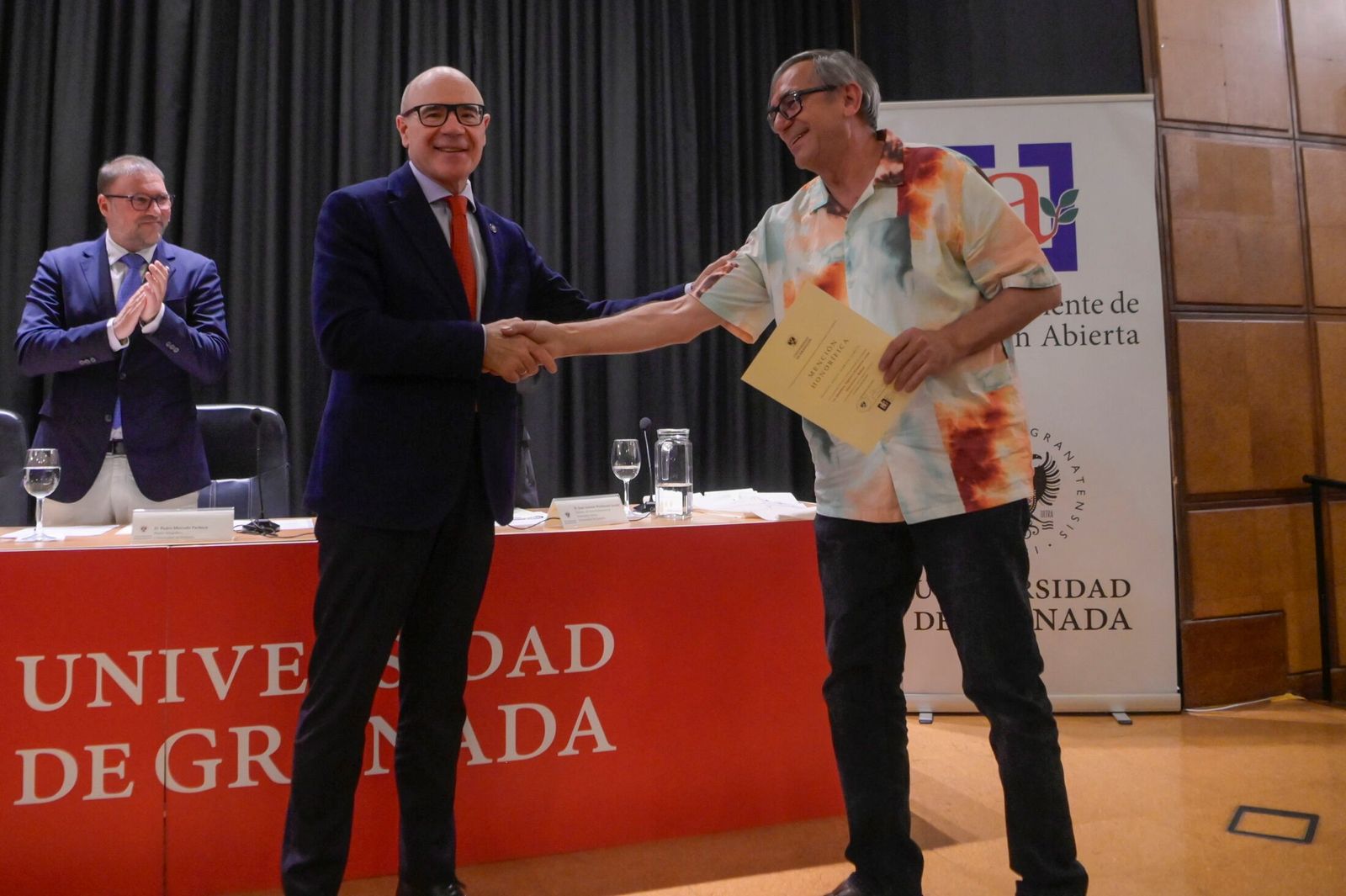 Fin de curso y graduación del Aula Permanente de Formación Abierta de la Universidad de Granada