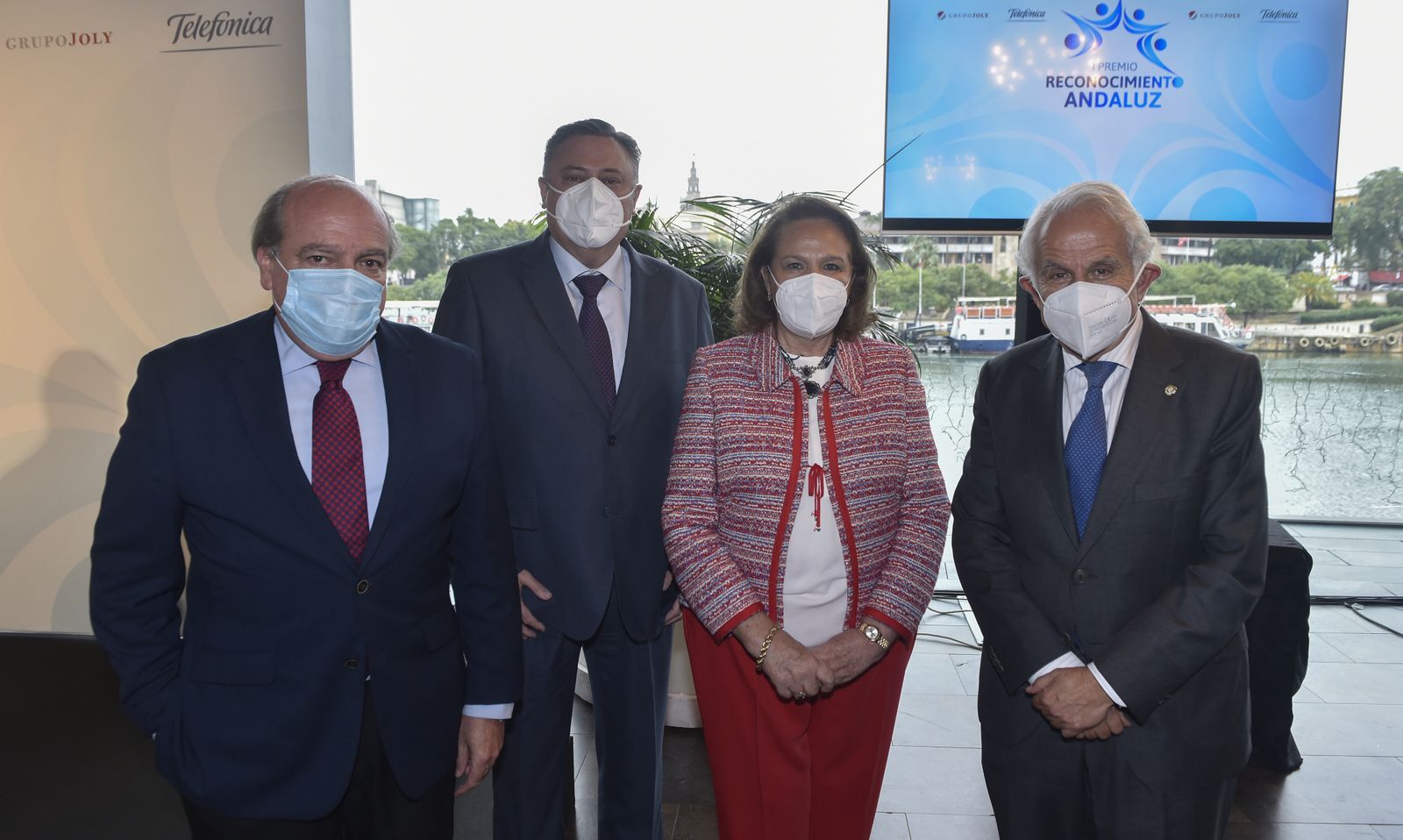 I Premio Reconocimiento Andaluz a Dña. Concha Yoldi, Presidenta de la Fundación Persán