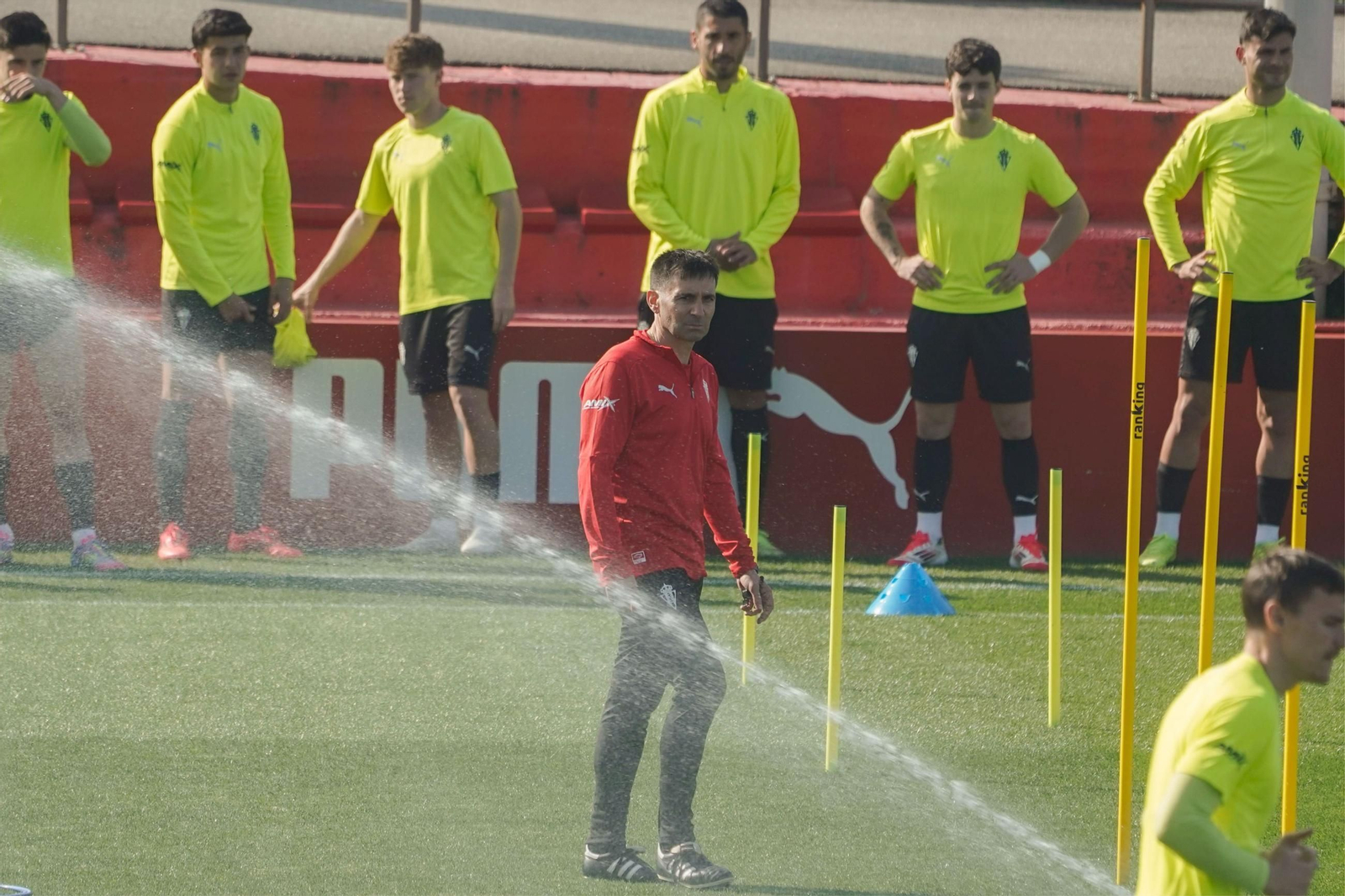 Asier Garitano, experiencia para el Sporting de Gijón, rival directo del Málaga CF