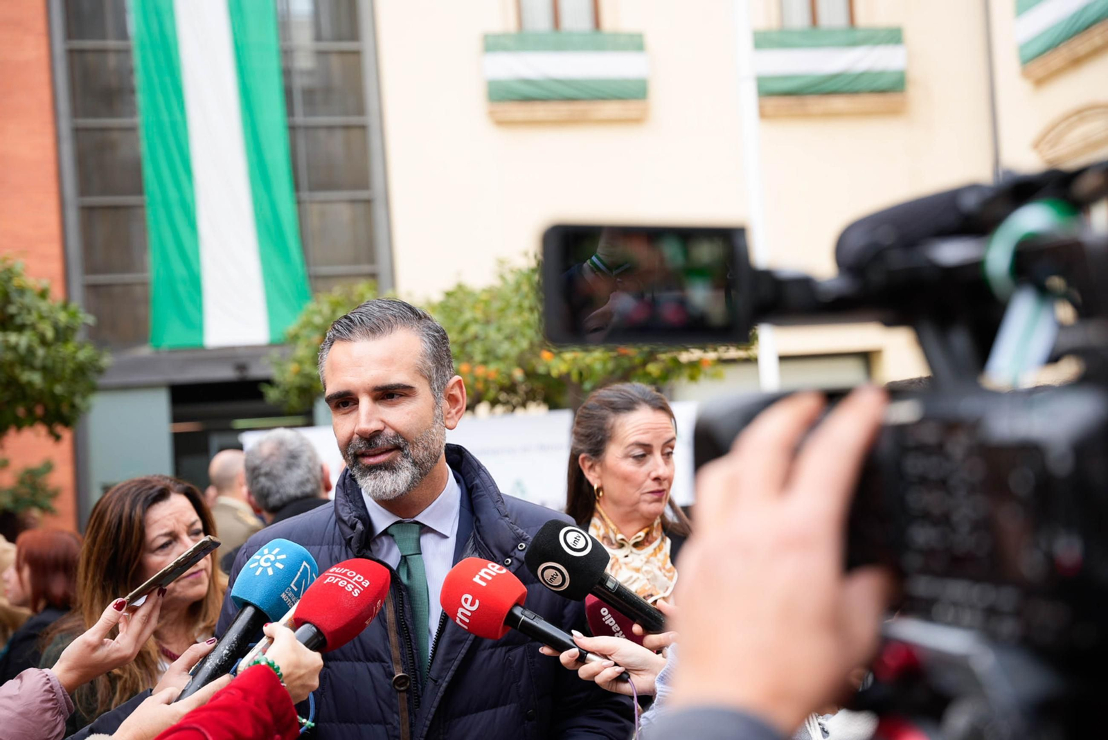 Así han sido las imágenes del día de la bandera en Almería