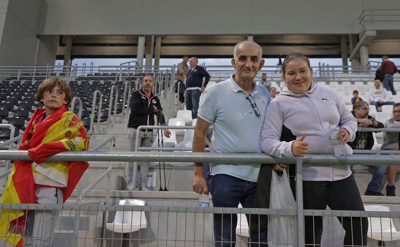 Búscate duratne el España - Kazajistán sub-21 en el Ciudad de La Línea