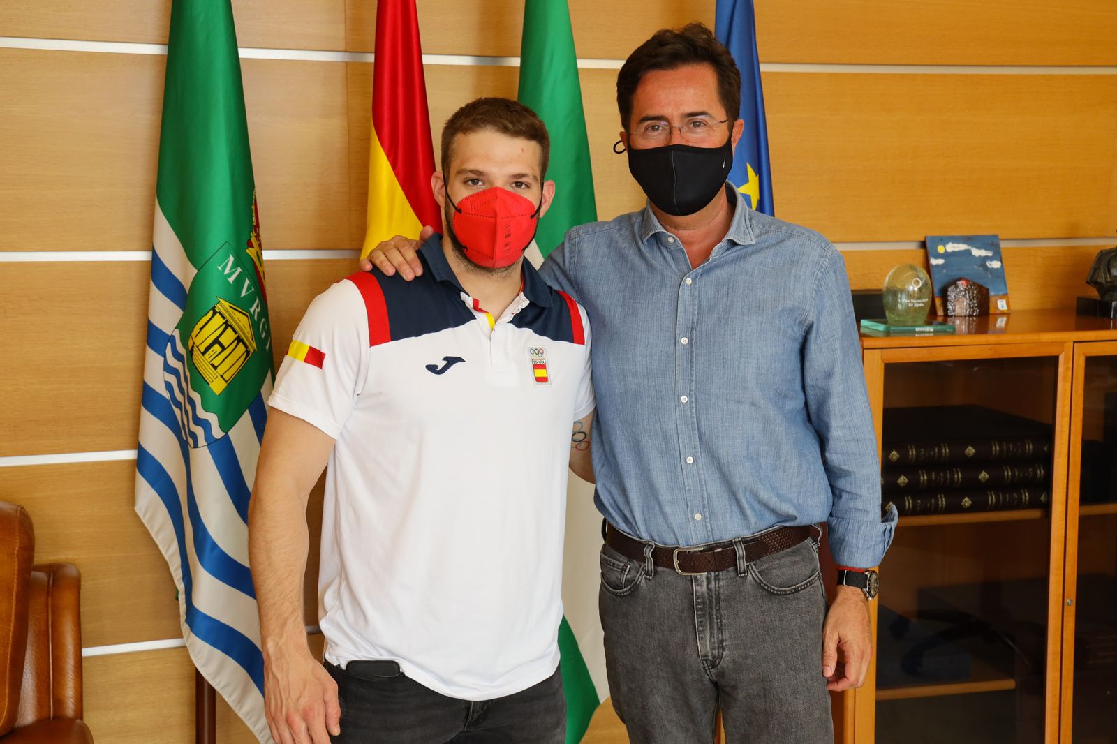 El alcalde de El Ejido recibe a David Sánchez tras su reciente participación en Tokio 2020