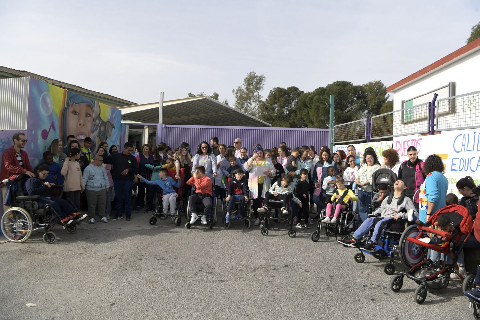 Protesta hace tres semanas de las familias y alumnado del Jean Piaget, situado en Ogíjares.