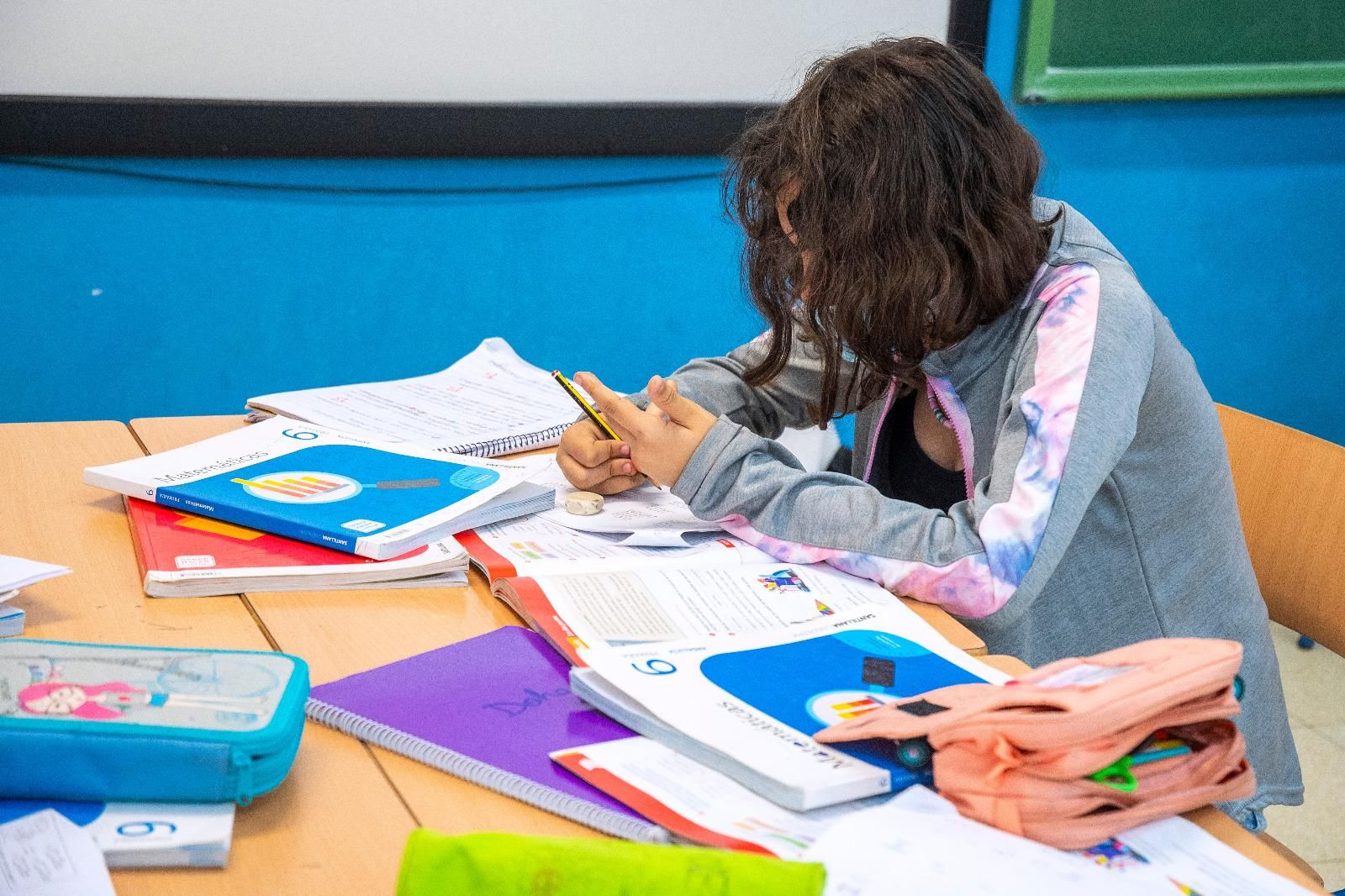 Estos son los alumnos de Málaga estrenarán libros de texto gratuitos en el próximo curso escolar.