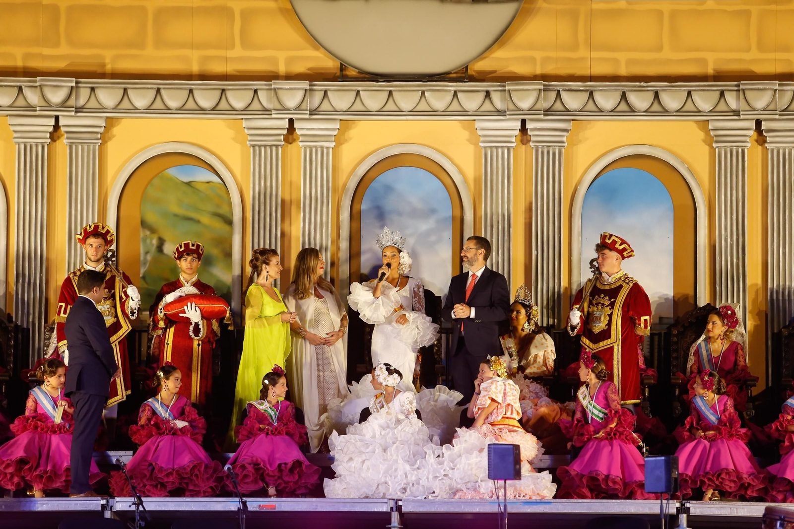 Fotos de la coronación y pregón de la Feria de La Línea 2025