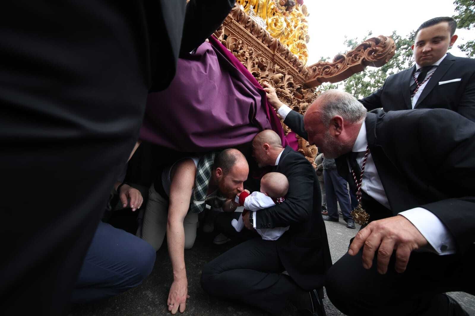 Imágenes de la hermandad de la Paz de Fátima