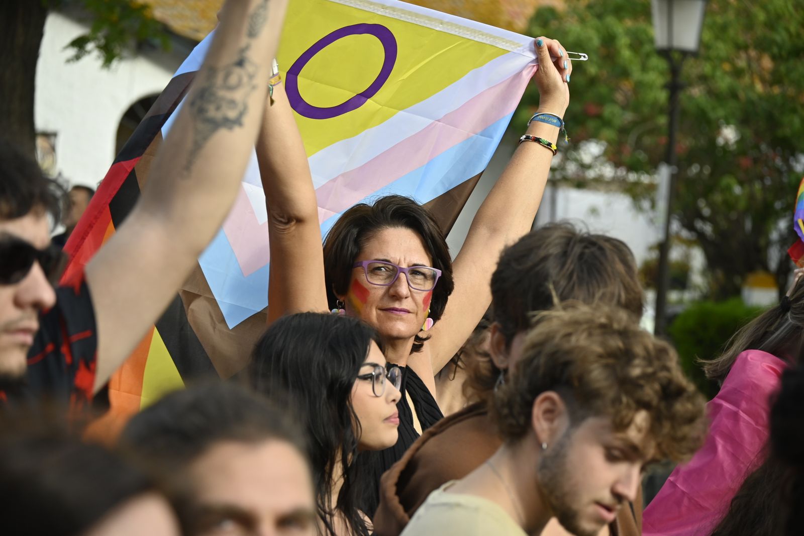 Las mejores imágenes de la manifestacióndel del Orgullo LGTBI en Huelva