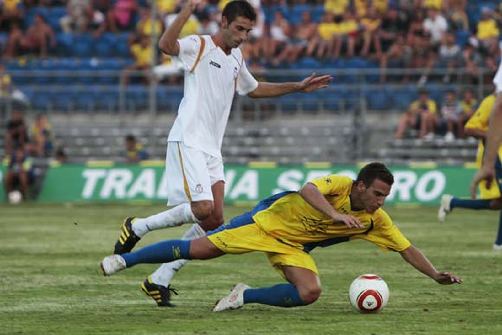 El Cádiz gana en casa el primer partido de la liga

Foto: Lourdes de Vicente