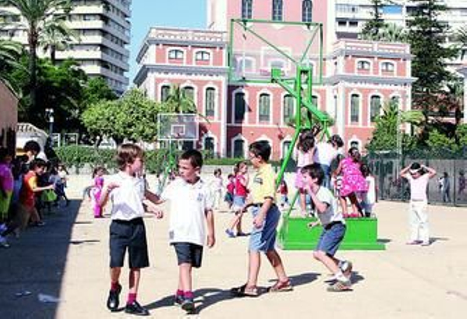 La oferta de acceso a la Enseñanza Secundaria Obligatoria es suficiente para el próximo curso.