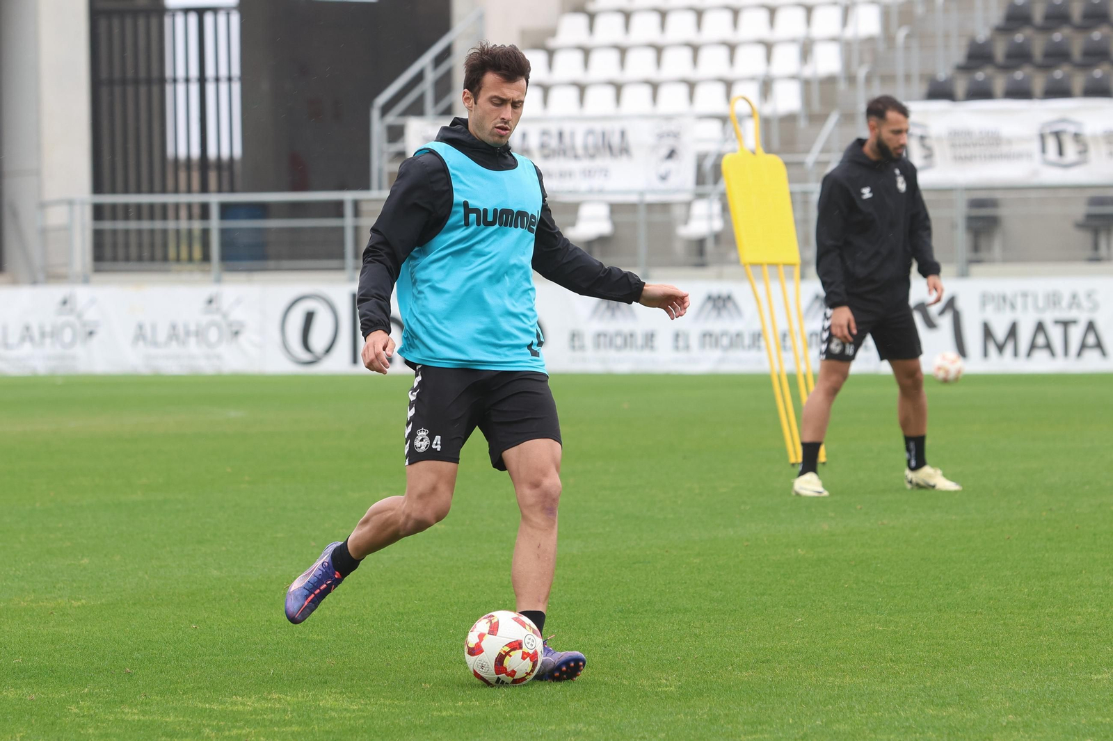 Las fotos del entrenamiento de la Balona previo a su final con el Villanovense