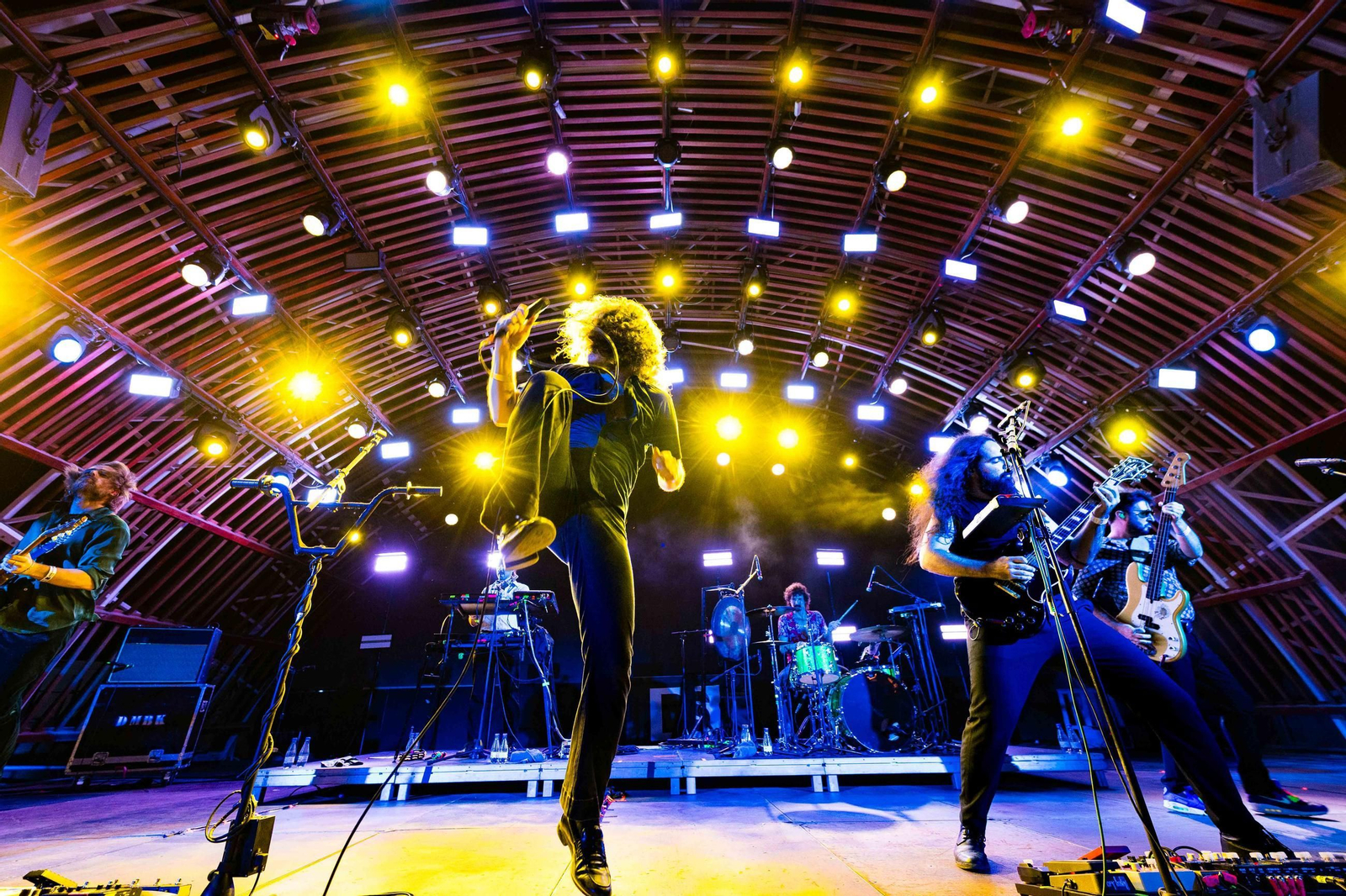 La fiesta sigue en Bahía Soundo con los Derby Motoreta's Burrito Kachimba: las imágenes del concierto