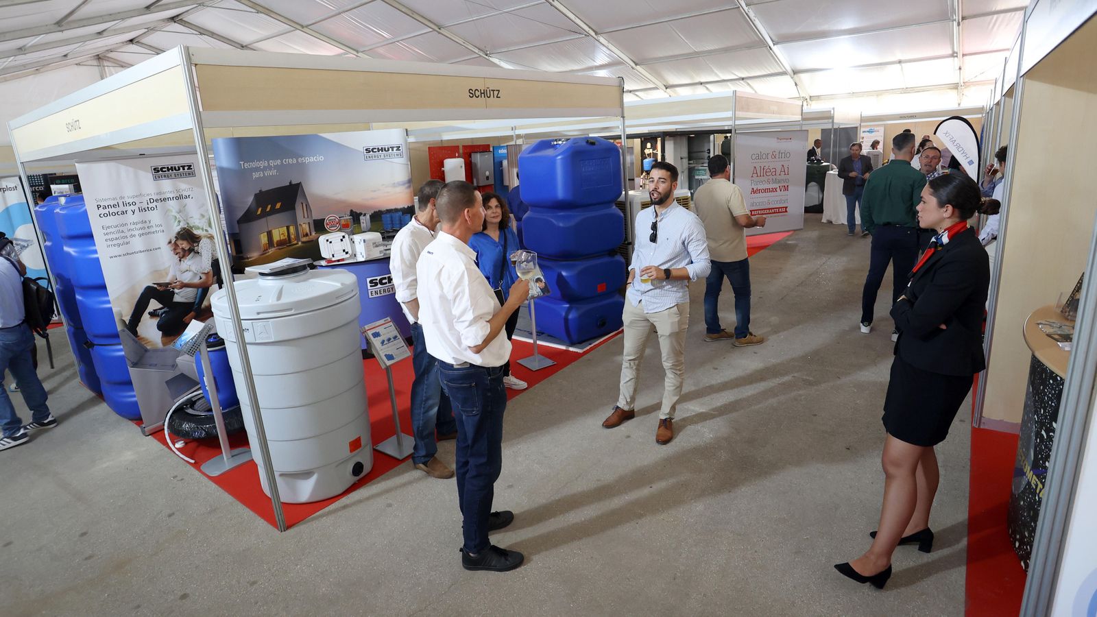 Más de 2.000 personas han pasado por la Feria.