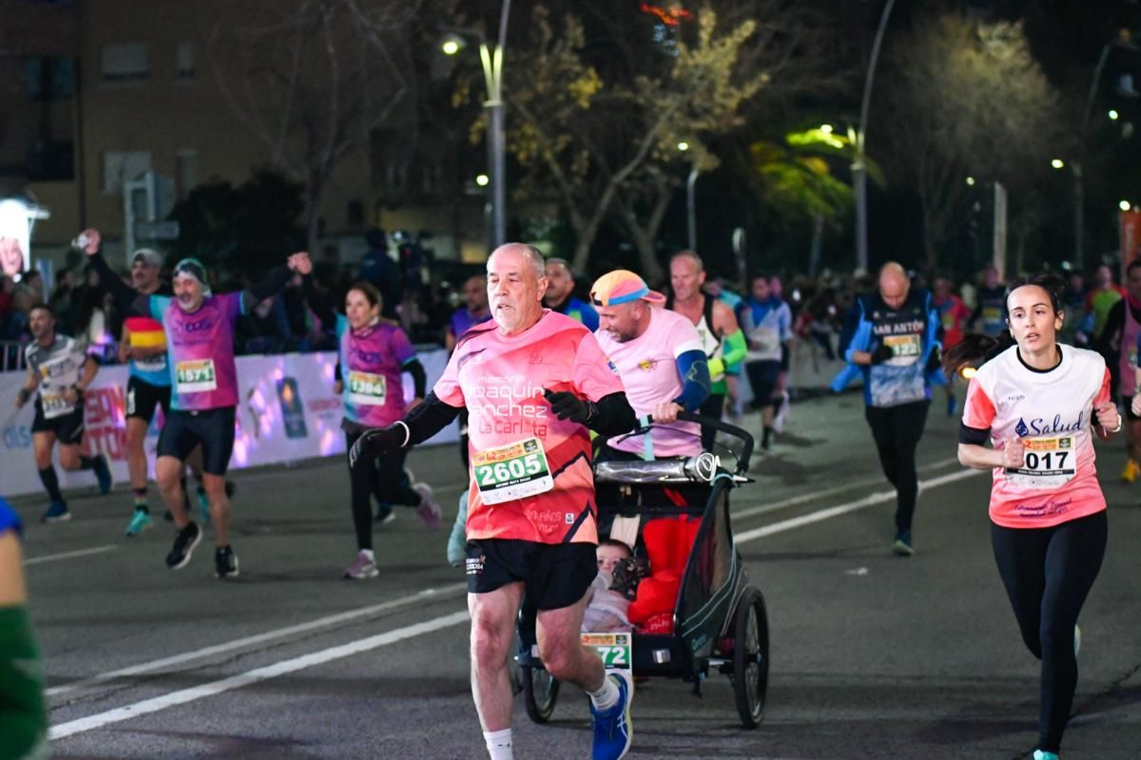 En imágenes: búscate en tu llegada a meta de la Carrera de San Antón 2025 (5)