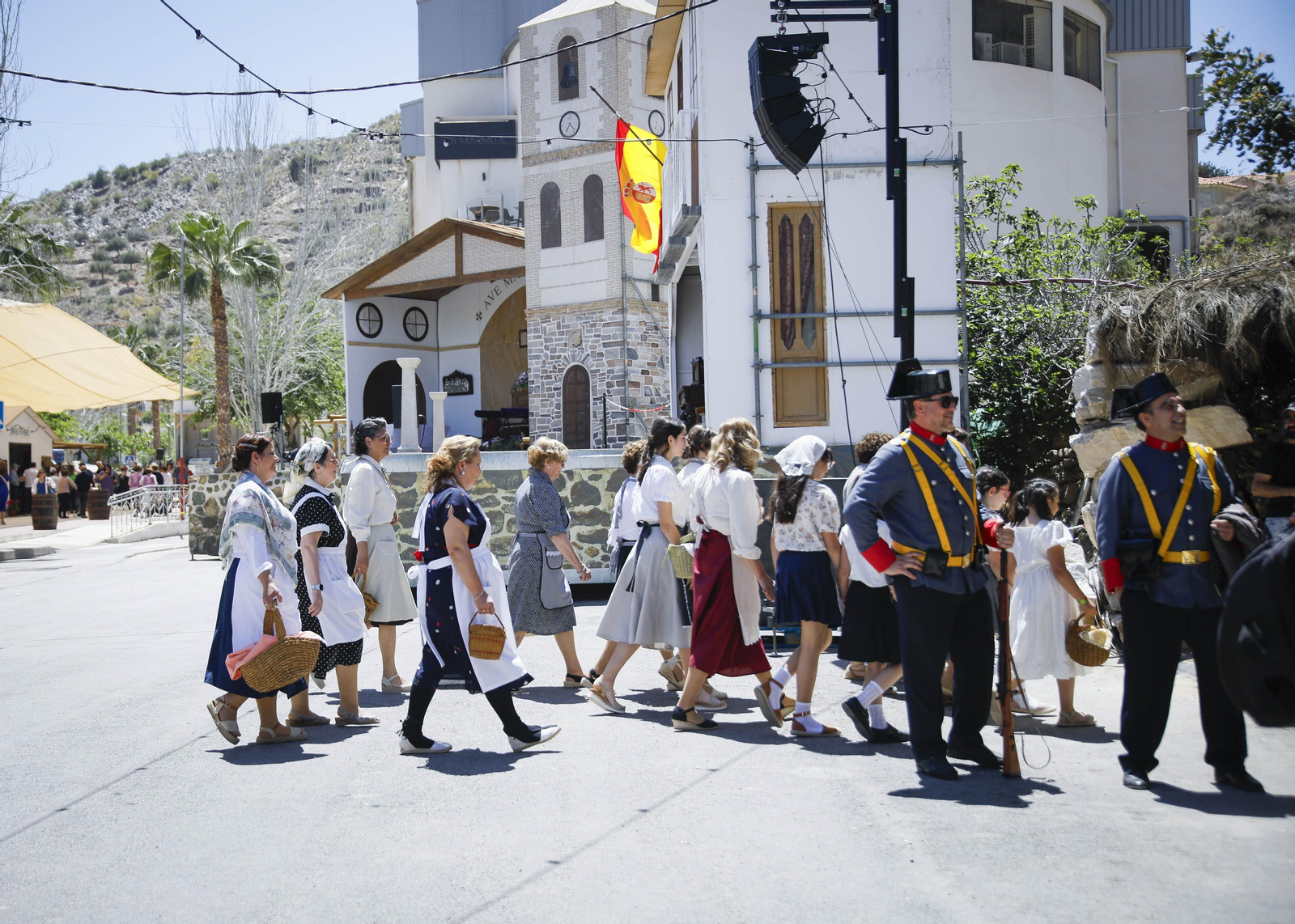 Imágenes de "Canteros y Caciques en la lucha por el Mármol" de Macael