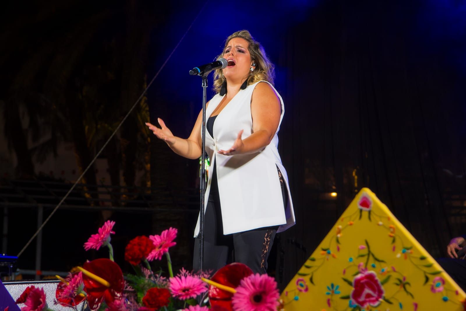 Así ha vivido Carboneras su tradicional Saluda, pregón y reconocimiento a vecinos durante las fiestas patronales