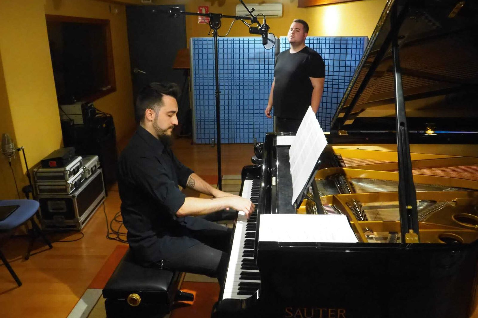 ‘Las perlas en el gris’,  de Kantipian Due