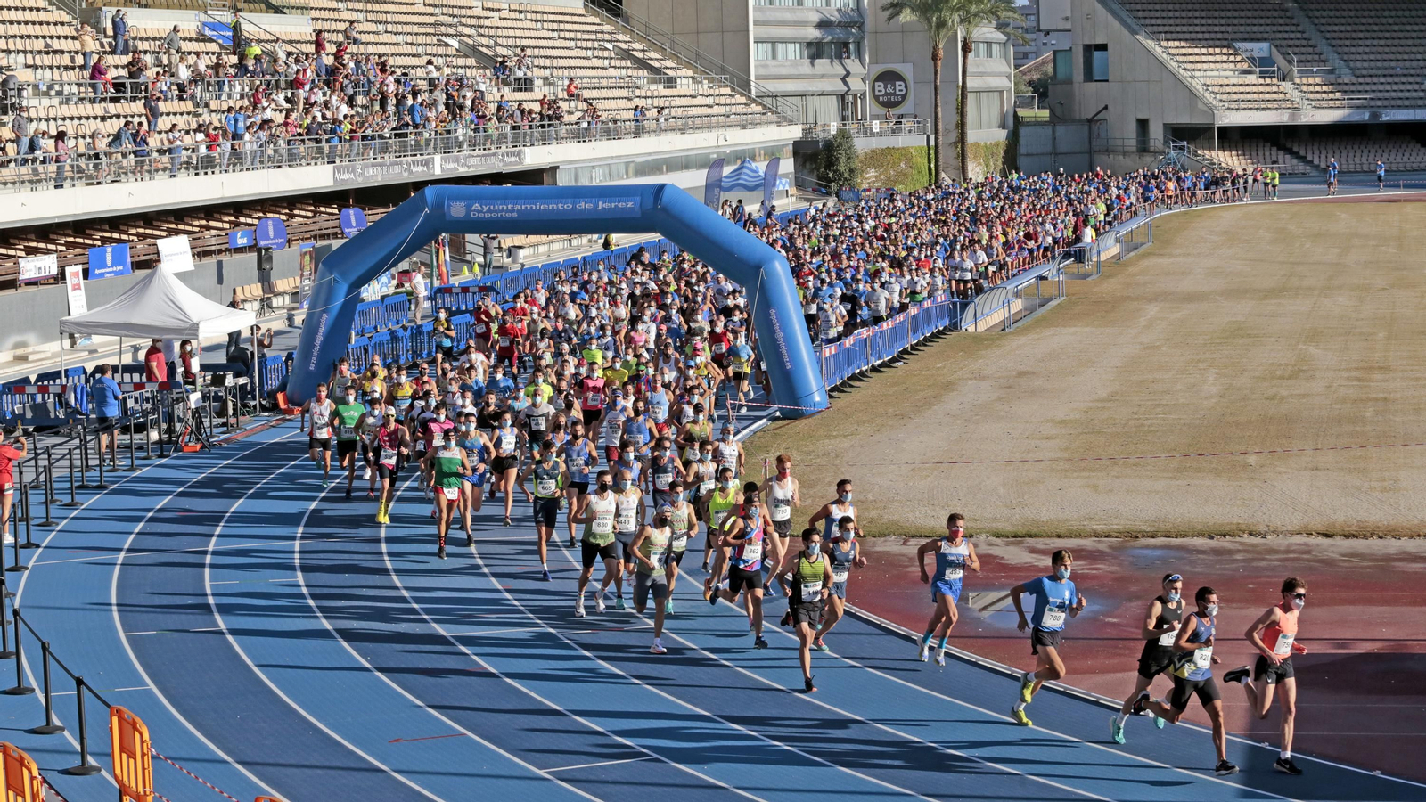 Imágenes de la XLI Carrera Popular 'Ciudad de Jerez'