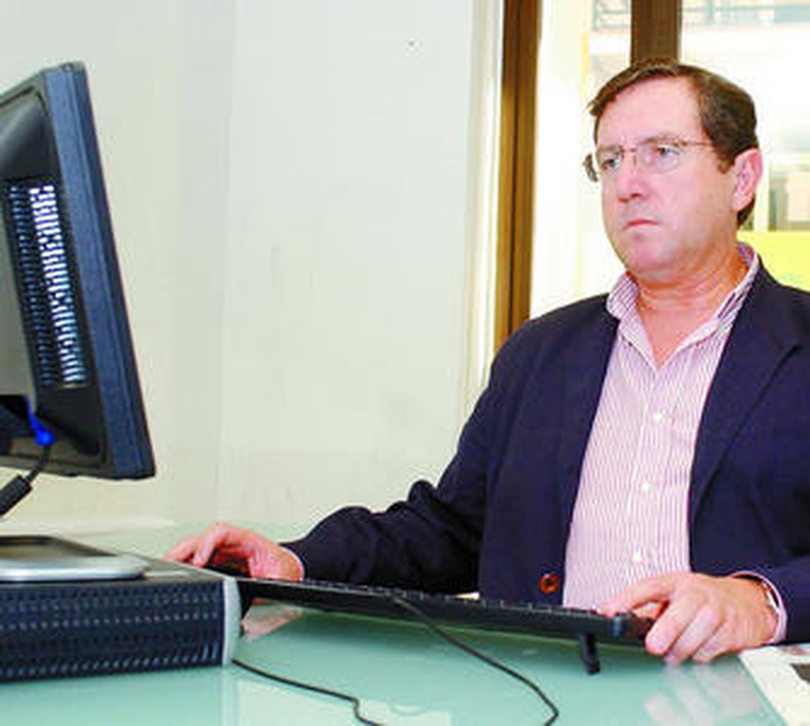 Domingo Salado, alcalde de Espartinas.