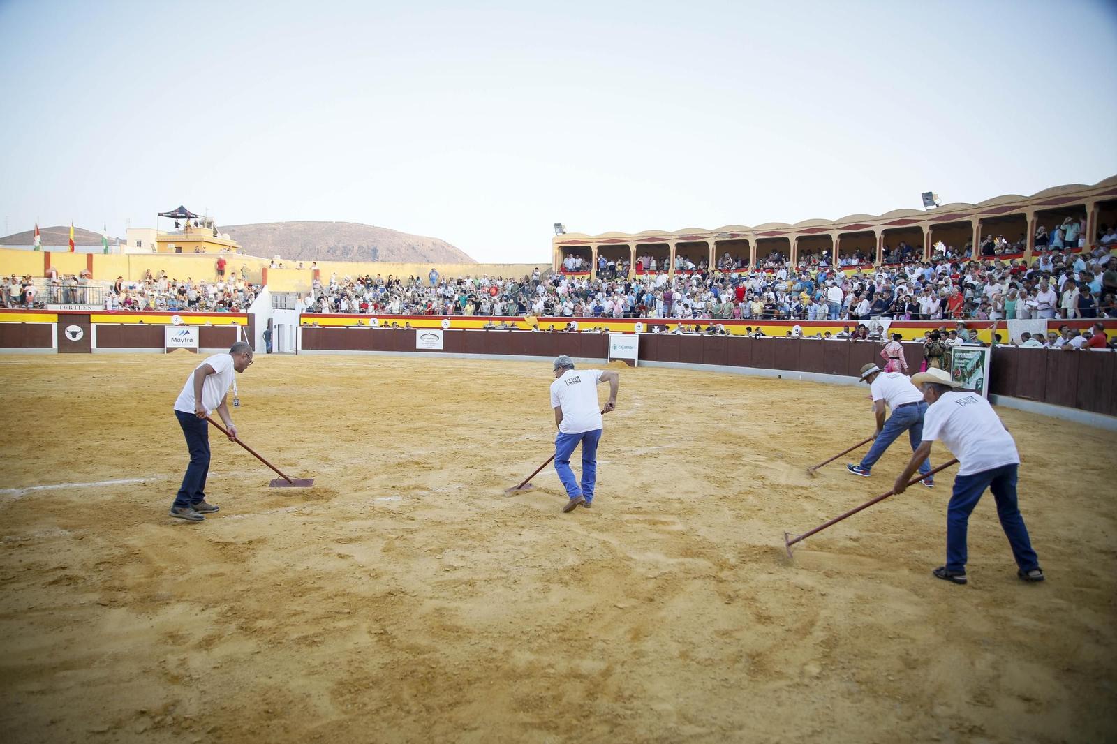 Corrida de toros Berja con un toro indultado, en imágenes