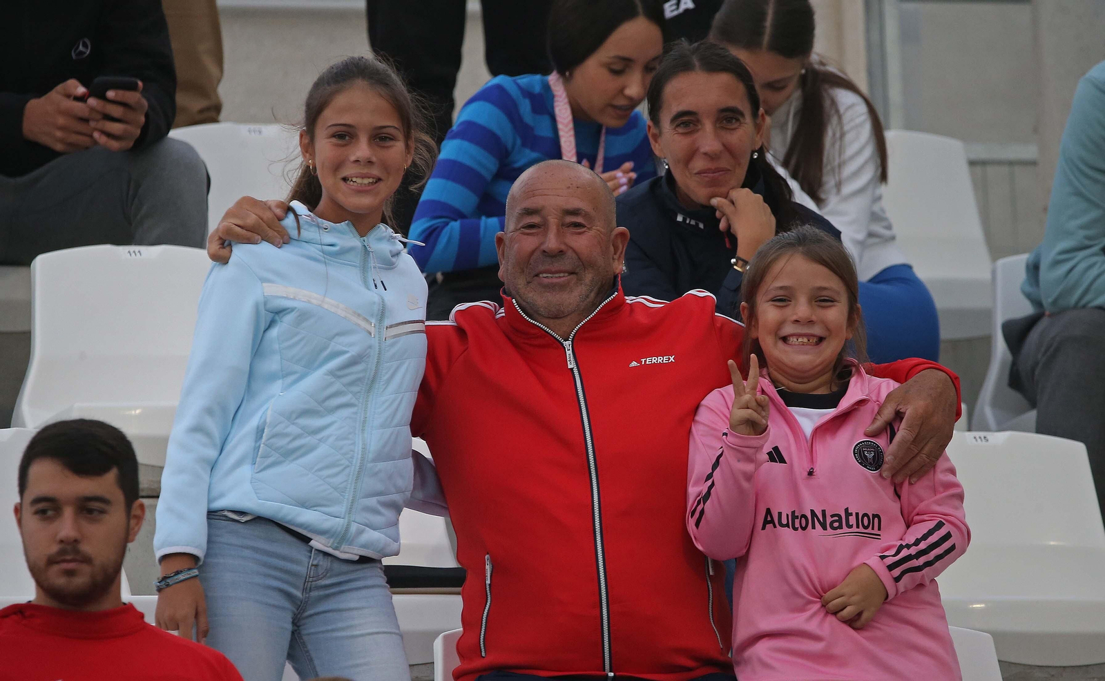 Búscate durante el Balona - Mar Menor en el Ciudad de La Línea