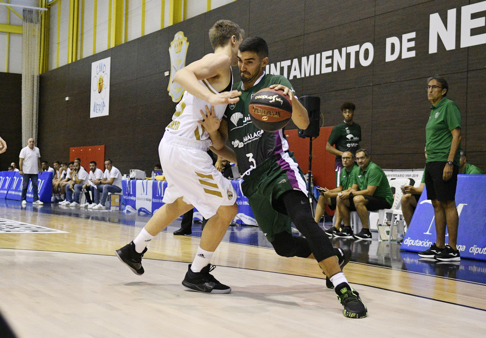 Las fotos del Unicaja - Real Madrid en Nerja