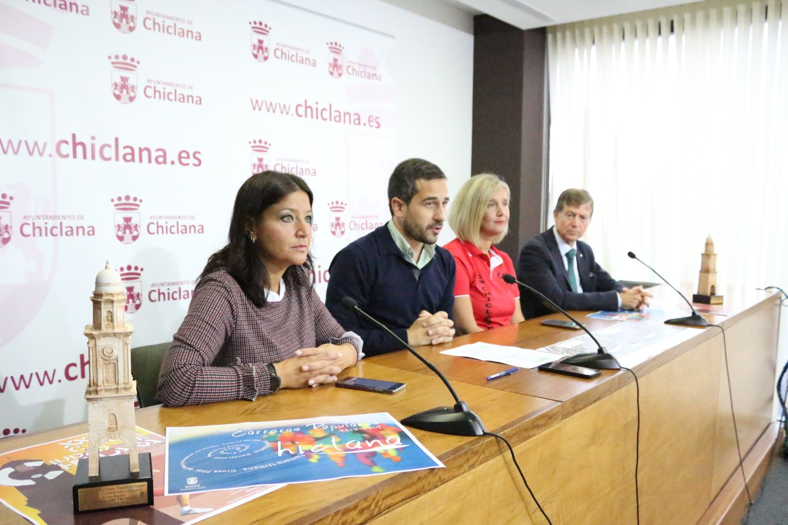 Acto de presentación del Circuito Local de Carreras Populares celebrado en el Consistorio.