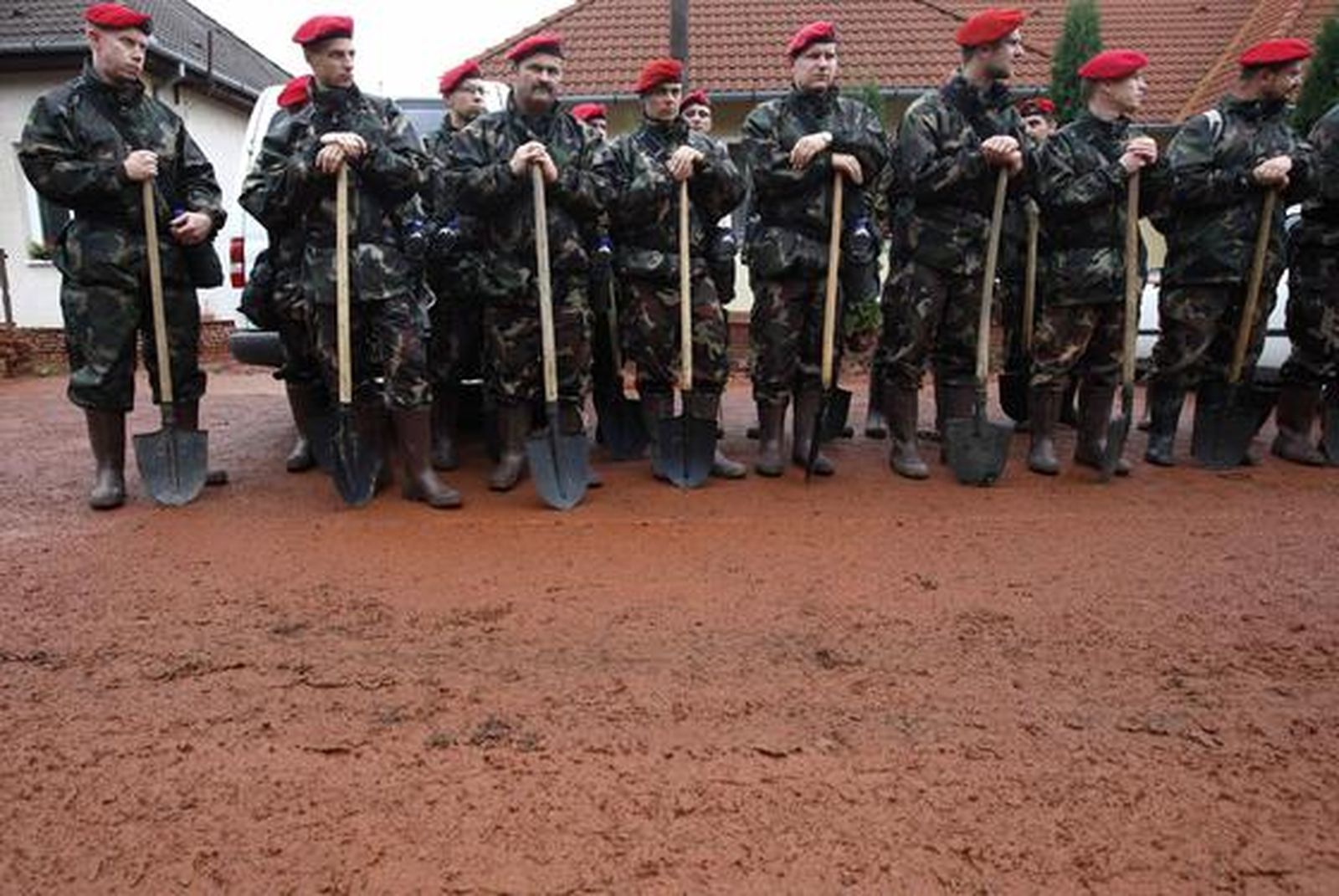 Foto: EFE / AFP / Reuters