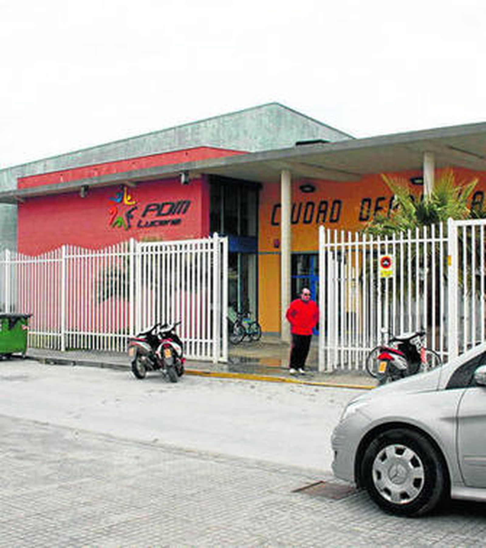 Instalaciones de la piscina cubierta de Lucena.